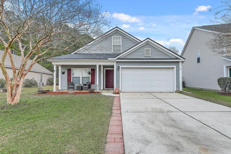 231 Maypop Dr, Goose Creek, SC 29445 - MLS 24002613 for Sale