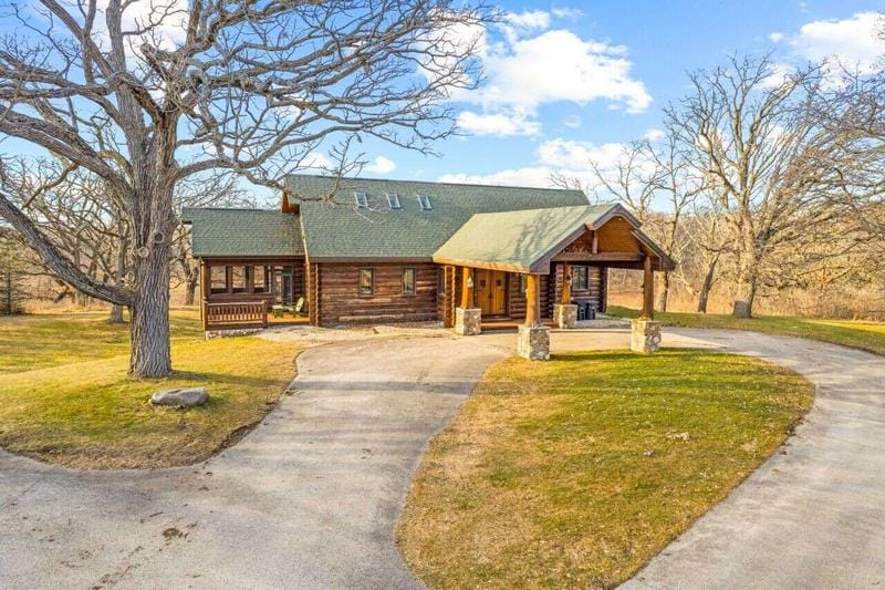 W1560 County Road J -, Mukwonago, WI 53149  624499330 for Sale