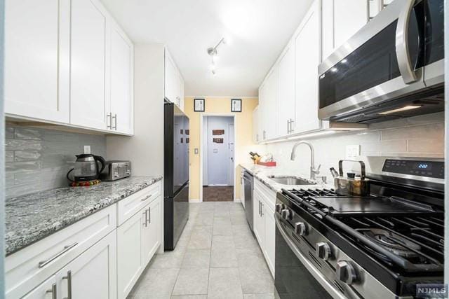2100 LINWOOD AVE APT 2S, Fort Lee, NJ 07024 Condominium For Sale  MLS# 24003078