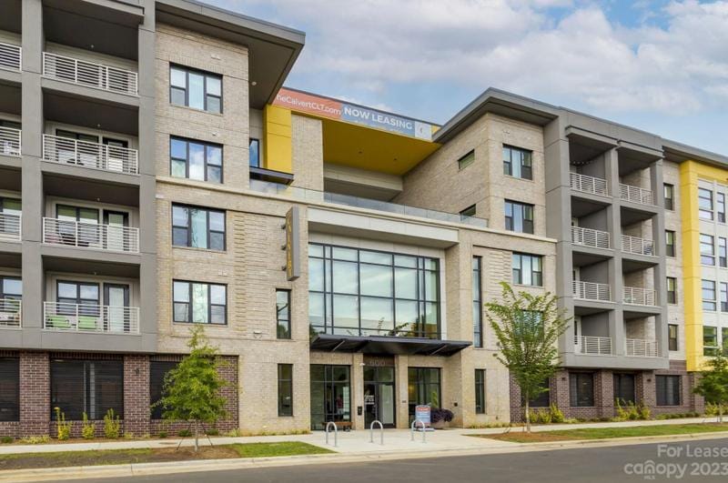 600 Calvert St #417, Charlotte, NC 28208 - MLS 4076919 for Rent