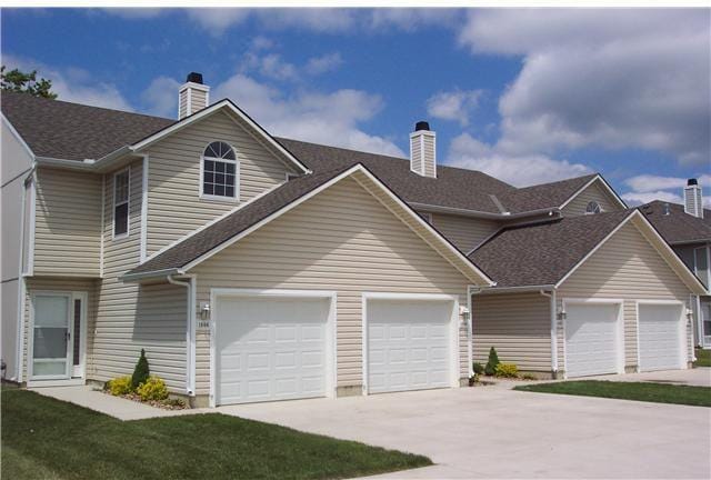 Harrisonville, MO - Townhome - $885.00 Available July 2019  1001-1007 Garden Way for Sale