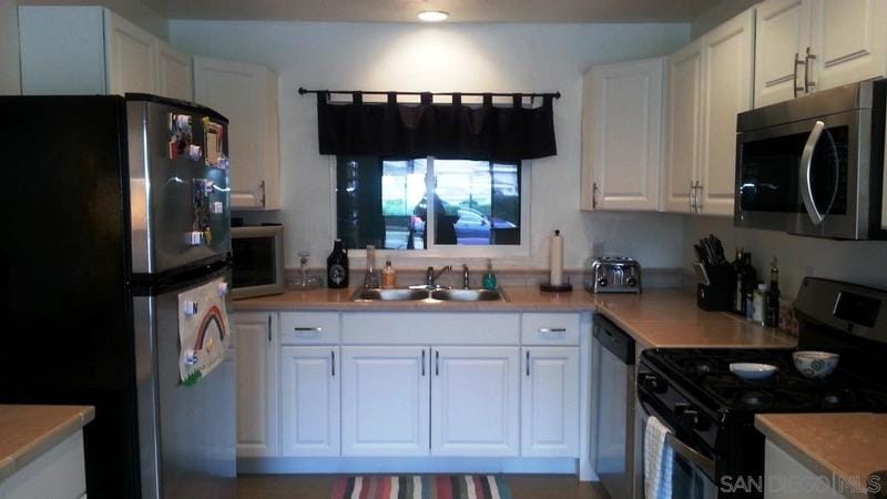 924 1st Street, Coronado, CA 92118 for Rent