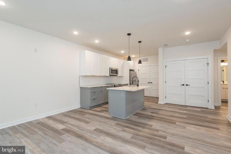 913-15 South 51st Street, Unit 1, Philadelphia, PA 19143 for Rent
