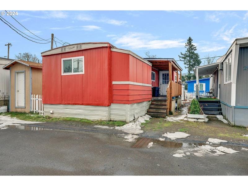 12726 SE DIVISION ST 28, Portland OR 97236 for Sale