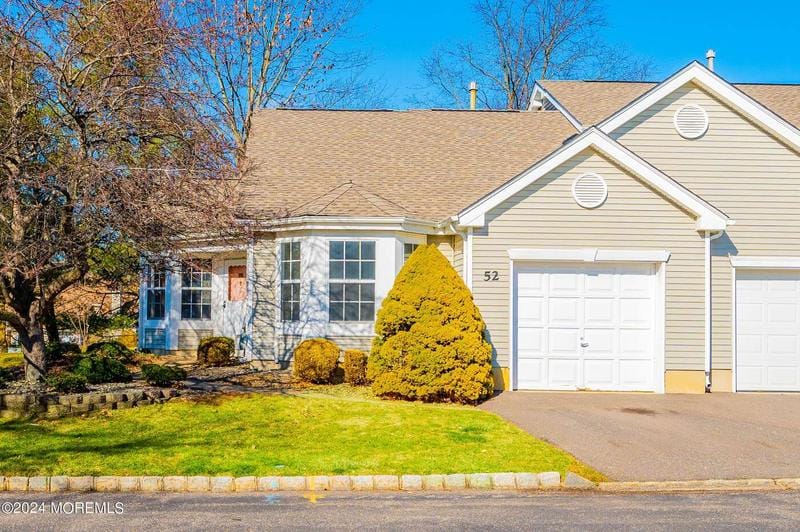 52 Perri Road, Freehold, NJ 07728  624348713 for Sale