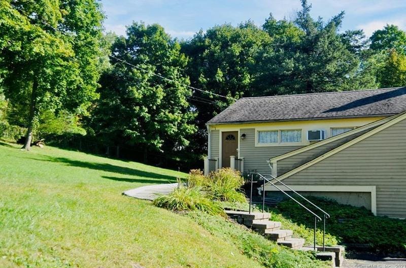 1 Sunset Hill Rd, Brookfield, CT 06804 - MLS 170614917 for Rent
