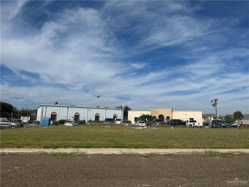 900 E Redbud Avenue, Mc Allen, TX 78504 for Sale