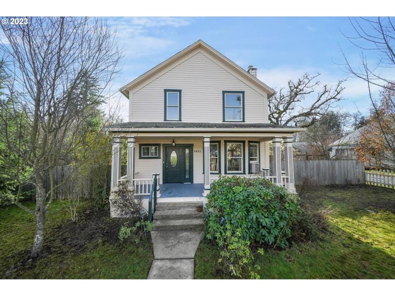 1611 W MAIN ST, Cottage Grove OR 97424 for Sale