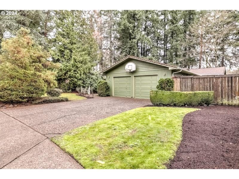 9082 SW ARAPAHO RD, Tualatin OR 97062 for Sale
