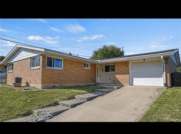 1213 Virginia Dr - Fairborn, OH 45324 - Home For Rent