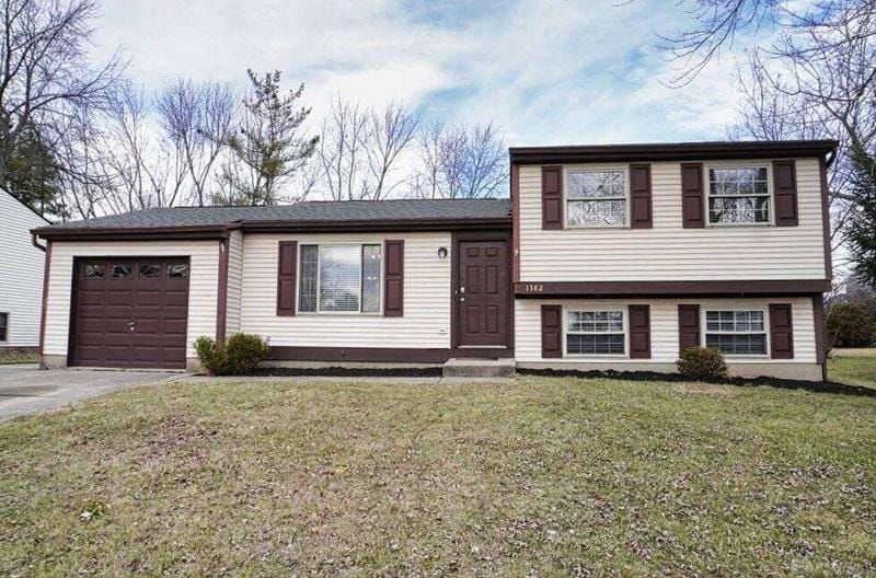 1382 Firethorne Drive, Mason, OH 45040  623942706 for Sale