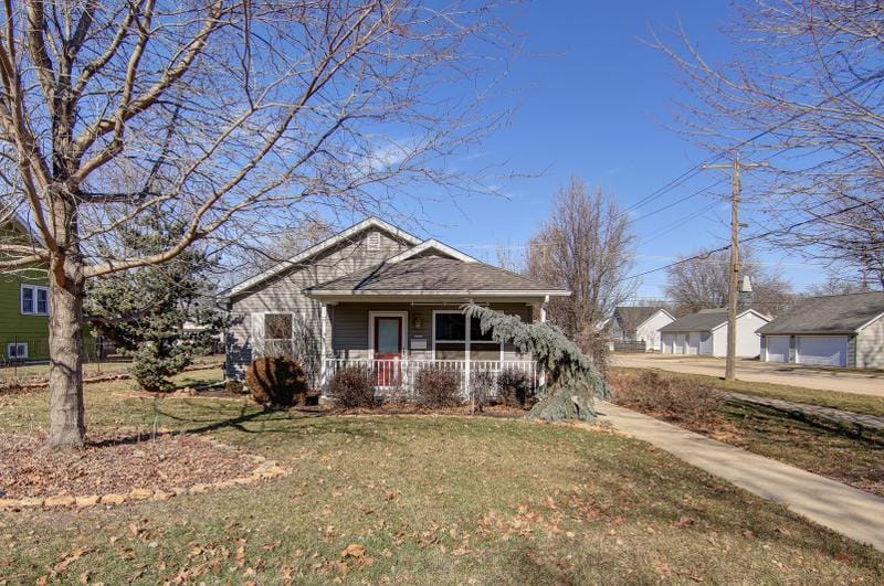 1002 W 5th St, Sterling, IL 61081 - MLS 11978022 for Sale