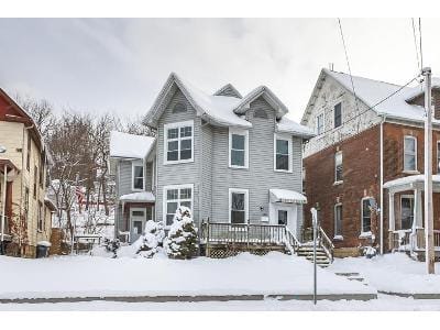 Kaufmann Ave for Sale