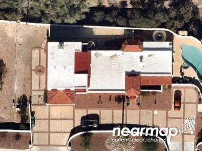 E Lincoln Dr for Sale