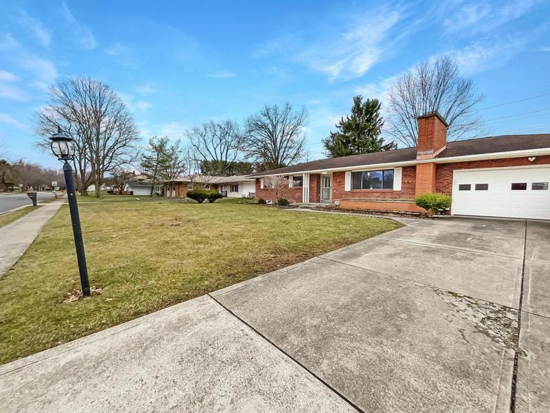 9563 BROOKSIDE DR, Pickerington, OH 43147 Single Family Residence For Sale  MLS# 224002902 for Rent