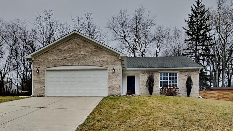 762 COURTNEY CIR, Danville, IN 46122 Single Family Residence For Sale  MLS# 21961973