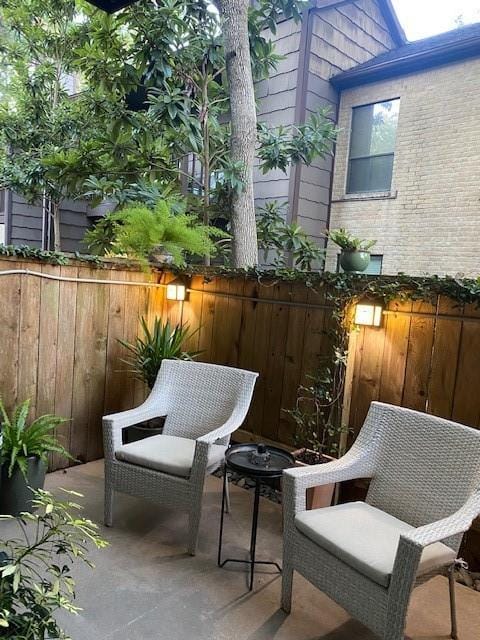 11711 Memorial Dr # 95, HOUSTON, TX 77024 for Sale
