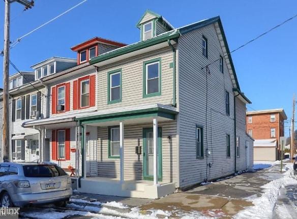 1301 Brandywine St - Lebanon, PA 17046 - Home For Rent