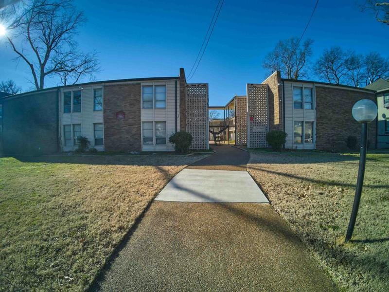 151 N BELVEDERE BLVD APT 1, Memphis, TN 38104 Single Family Residence For Sale  MLS# 10164487 for Rent