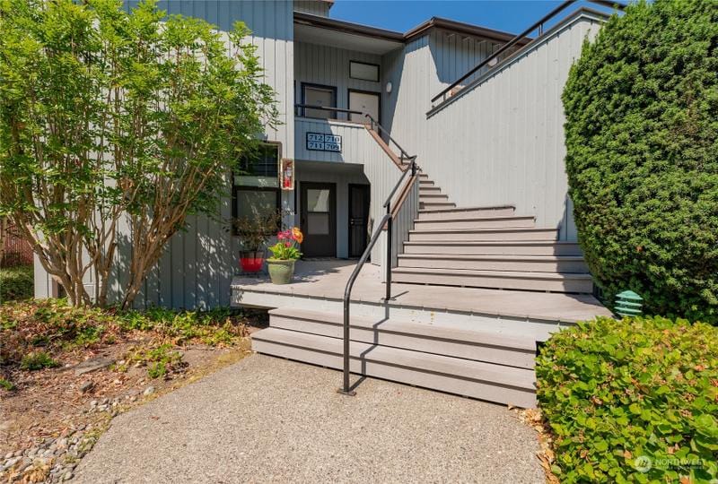 7806 Birch Bay Drive, Unit 711, Blaine, WA 98230 for Sale