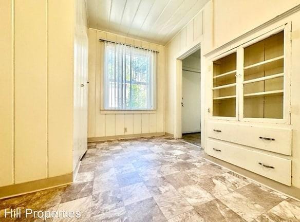 644 W 4th St - Chico, CA 95928 - Home For Rent