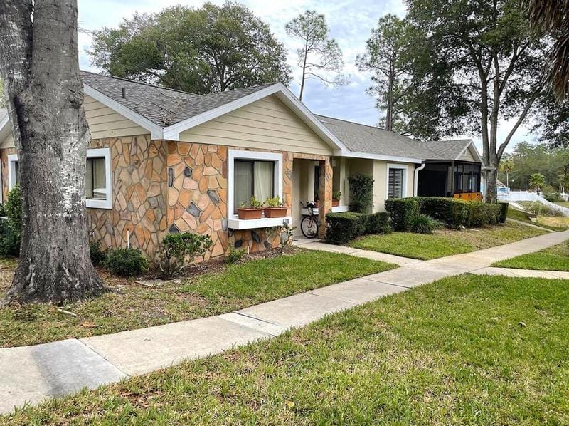 8176 Sturbridge Ct, Weeki Wachee, FL 34613 - MLS T3495372 for Sale