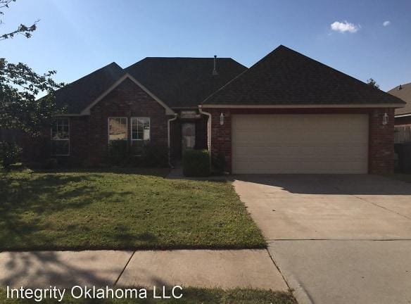 4613 Elk Creek Dr - Yukon, OK 73099 - Home For Rent