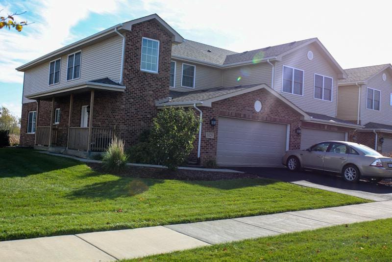 1025 Regent Drive, Matteson, IL 60443 for Sale