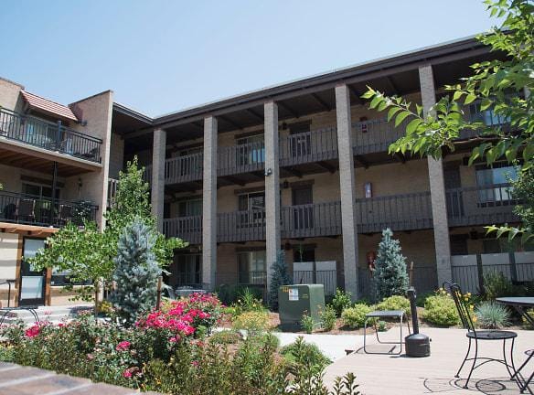 3655 S Delaware St unit 218 - Englewood, CO 80110 - Home For Rent