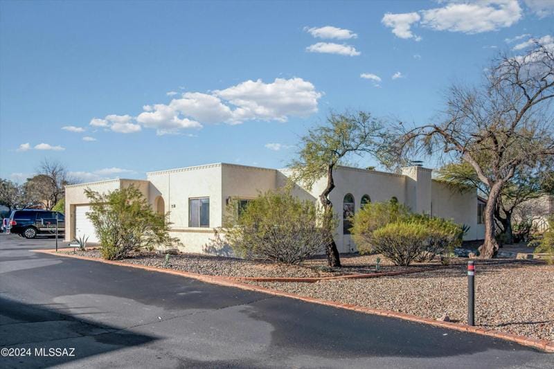 7204 E CAMINO VECINO, Tucson, AZ 85715 Single Family Residence For Sale  MLS# 22403194