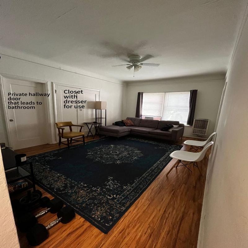 Furnished Miracle Mile District, Metro Los Angeles room for rent in 1 Bedroom, Apartment for 975 per month. Room ID 4738910