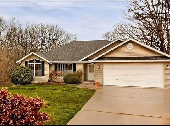 32 Watson Dr - Bella Vista, AR 72714 - Home For Rent