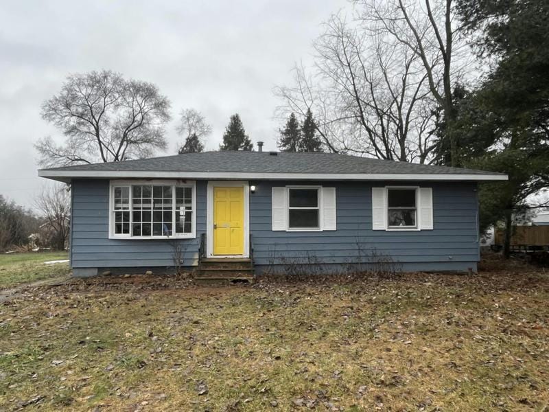 29319 GEORGE DR, Dowagiac, MI 49047 Single Family Residence For Sale  MLS# 24005831 for Rent