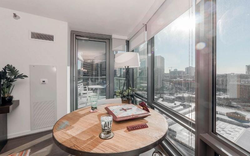 Rental listing in Near North, Downtown. Contact the landlord or property manager direct about rental.