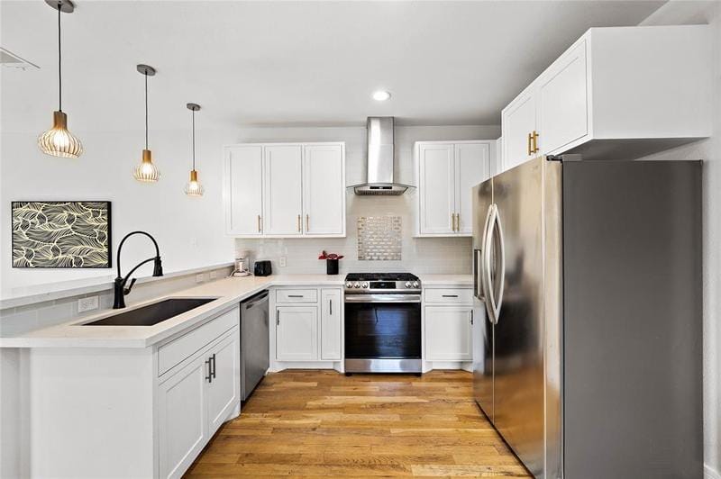 5634 Dorbrandt St B, Houston, TX 77023 for Rent