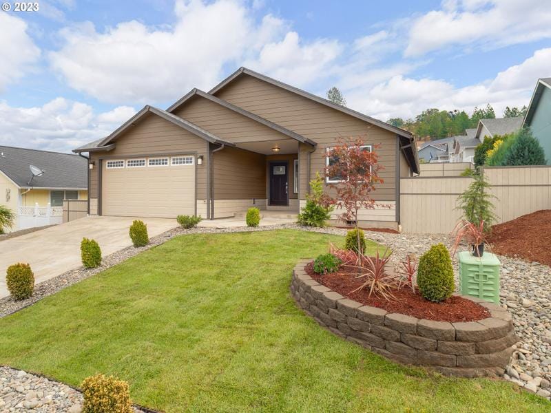 189 NE AMANDA WAY, Myrtle Creek OR 97457 for Sale