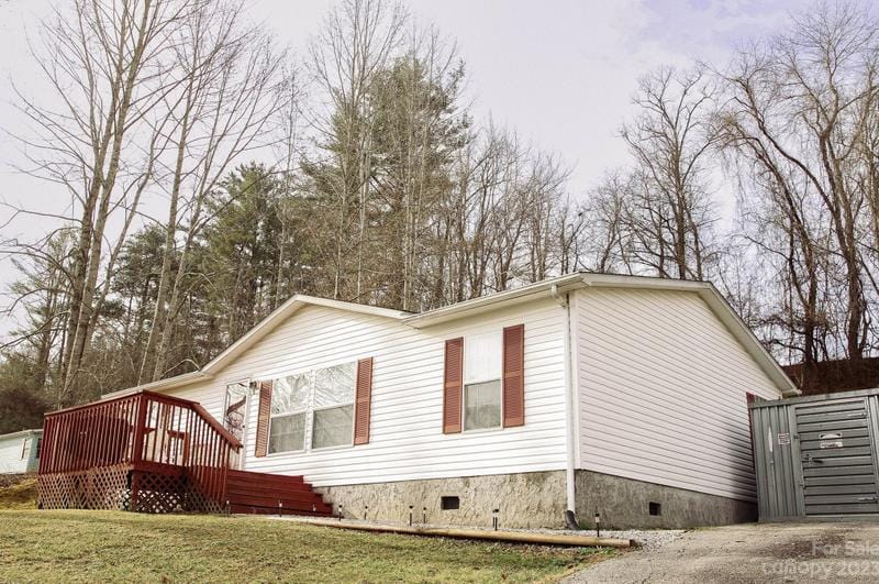 138 Chapel St, Spruce Pine, NC 28777 - MLS 4106322 for Sale