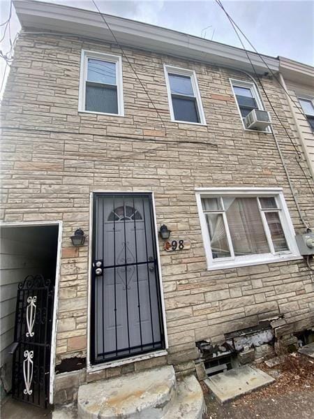 98 S 15th St, Pittsburgh, PA 15203  MLS# 1640965 for Sale