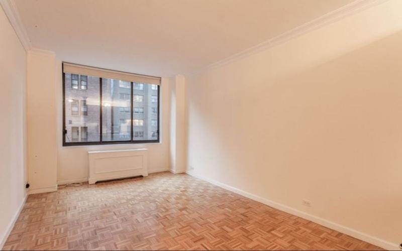 Rental listing in Upper East Side, Manhattan. Contact the landlord or property manager direct about rental.