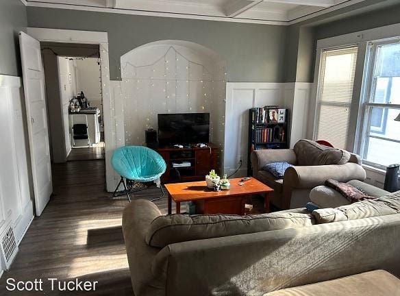 3026 N Frederick Ave - Milwaukee, WI 53211 - Home For Rent