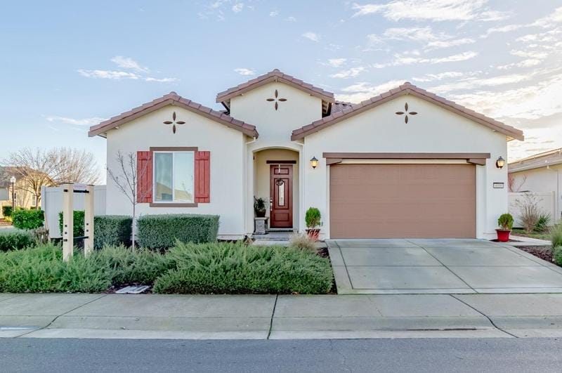 4000 Don River Ln, Sacramento, CA 95834 - MLS 224007607 for Sale
