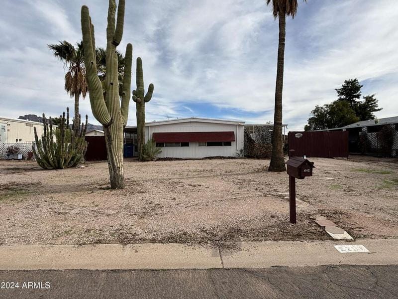 2191 S DESCANSO Road, Apache Junction, AZ 85119  624464763 for Sale