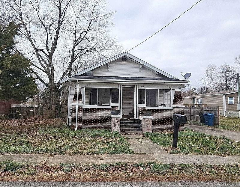 Monroe, JOHNSTON CITY, IL 62951  623001164 for Sale
