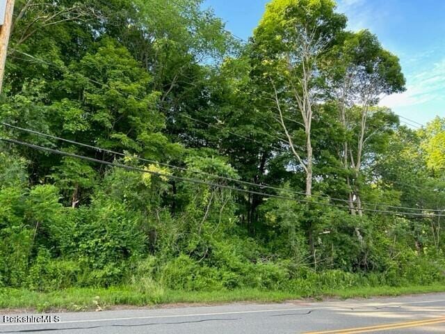 32 State Line Road, West Stockbridge, MA 01266 for Sale