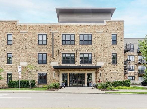 101 W Liberty St #216 - Barrington, IL 60010 - Home For Rent