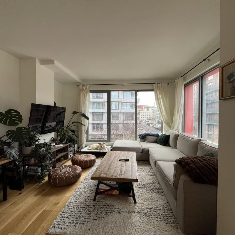 Rental listing in Bushwick, Brooklyn. Contact the landlord or property manager direct about rental.