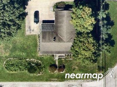Som Center Rd for Sale