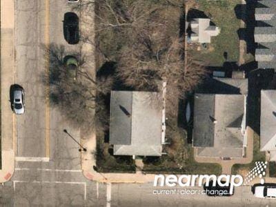 W 8th St for Sale