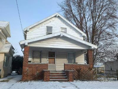 E Lake St for Sale