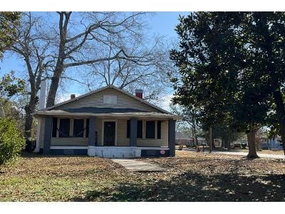 S Washington Ave for Sale